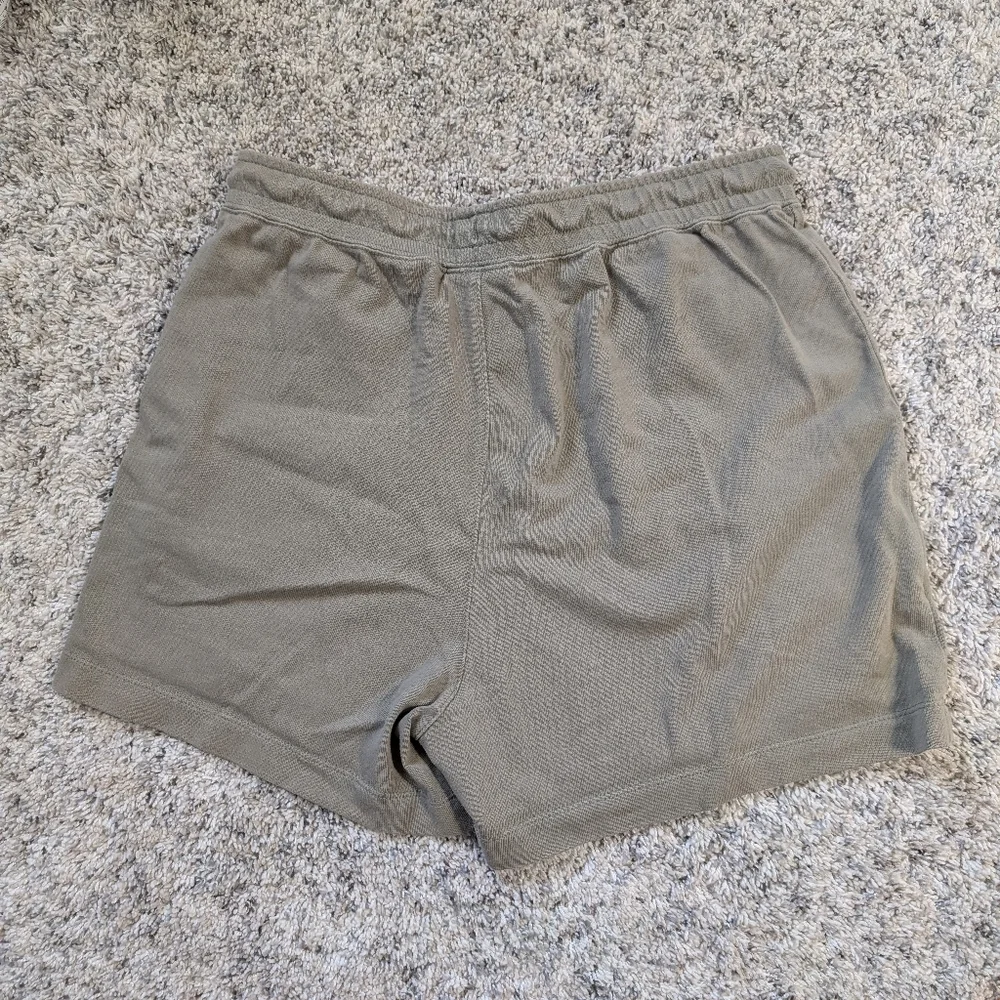 Nike Olive Green Athletic Shorts - Picture 4 of 5